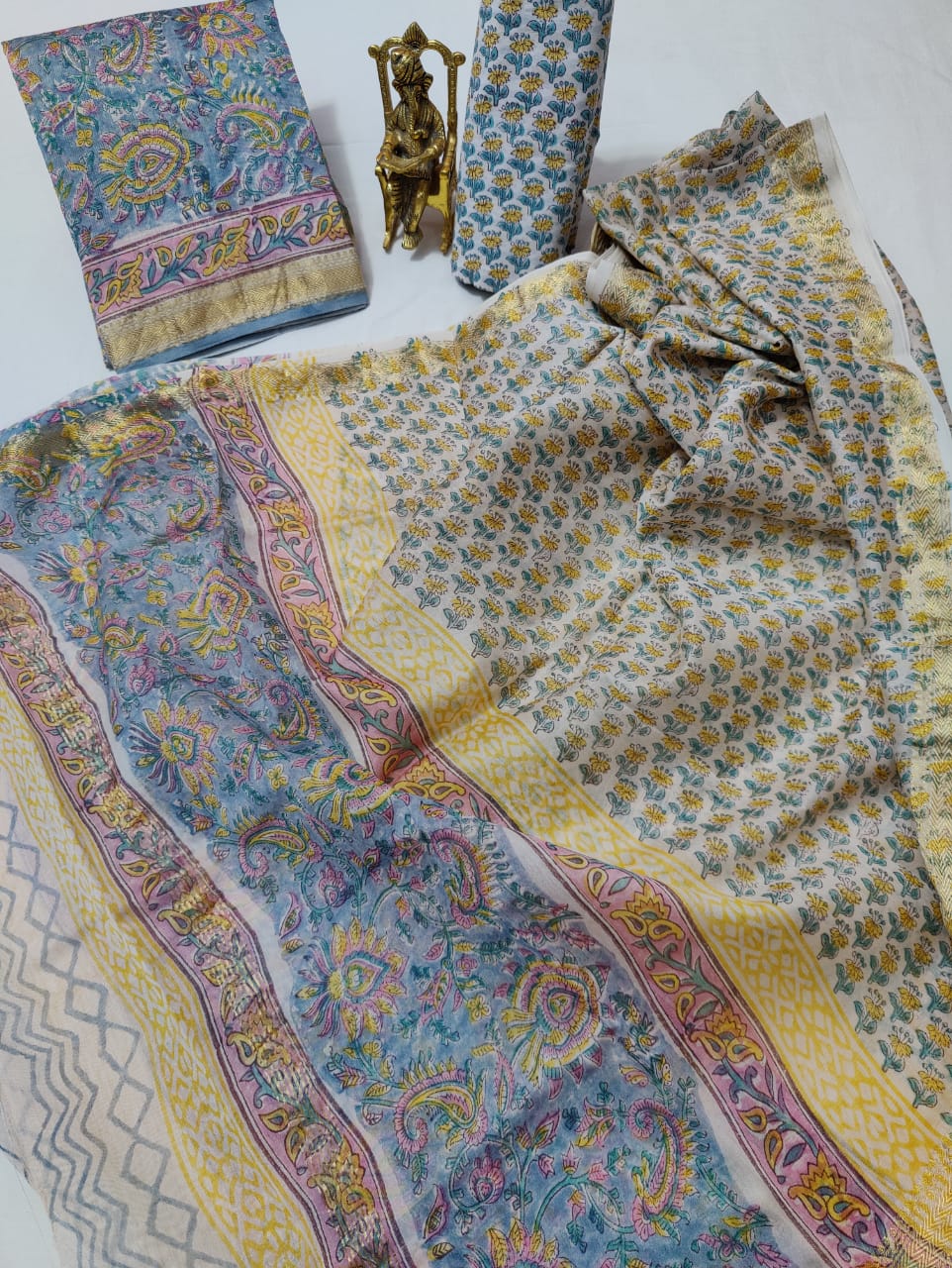 Pure Maheshwari Silk Unstitched Suit Set with Maheshwari Silk Dupatta with Zari Border ( Top, Bottom and Dupatta length 2.5 meter each) - 81