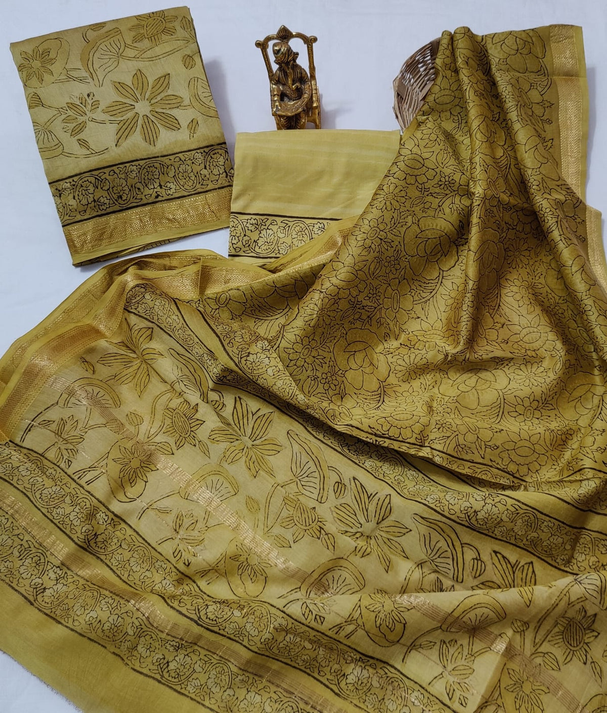 Pure Maheshwari Silk Unstitched Suit Set with Maheshwari Silk Dupatta with Zari Border ( Top, Bottom and Dupatta length 2.5 meter each) - 76